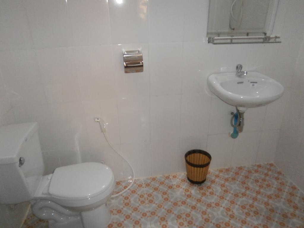 Hotel Bandini'S Kampot Zimmer foto